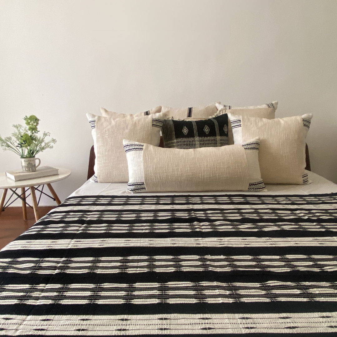 NAIN HANDWOVEN THROW - MONOCHROME