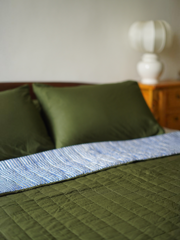 FERN REVERSIBLE QUILT SET - OLIVE GREEN WITH NAVY PINSTRIPES