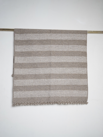 ARAVALLI HANDWOVEN RUG - BEIGE AND WHITE