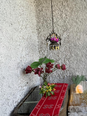 TAM TABLE RUNNER | RED AND WHITE