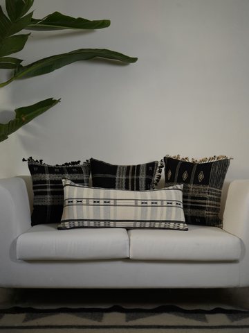 ZOOM HANDWOVEN PILLOW - MONOCHROME