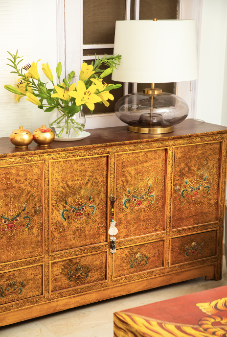 CHHEPU HANDMADE CABINET - GOLD