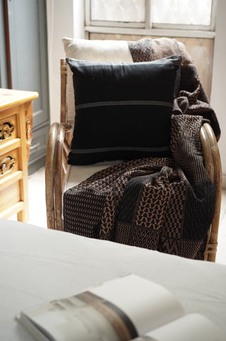 AKUM HANDWOVEN CUSHION - MONOCHROME