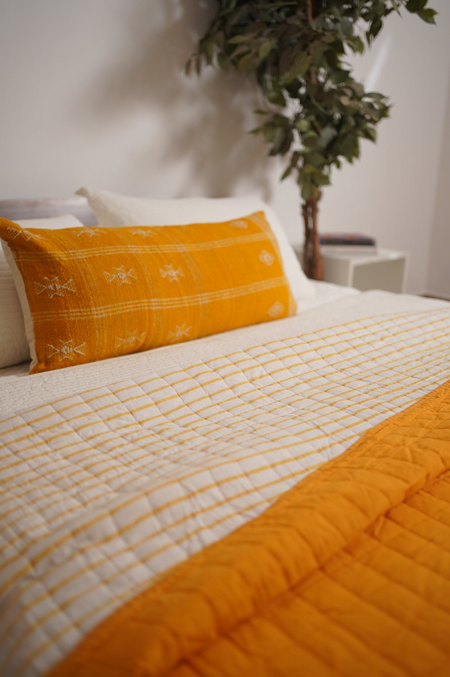 MANJA REVERSIBLE QUILT SET - YELLOW MUSTARD