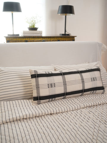 INALI HANDWOVEN LUMBAR - MONOCHROME